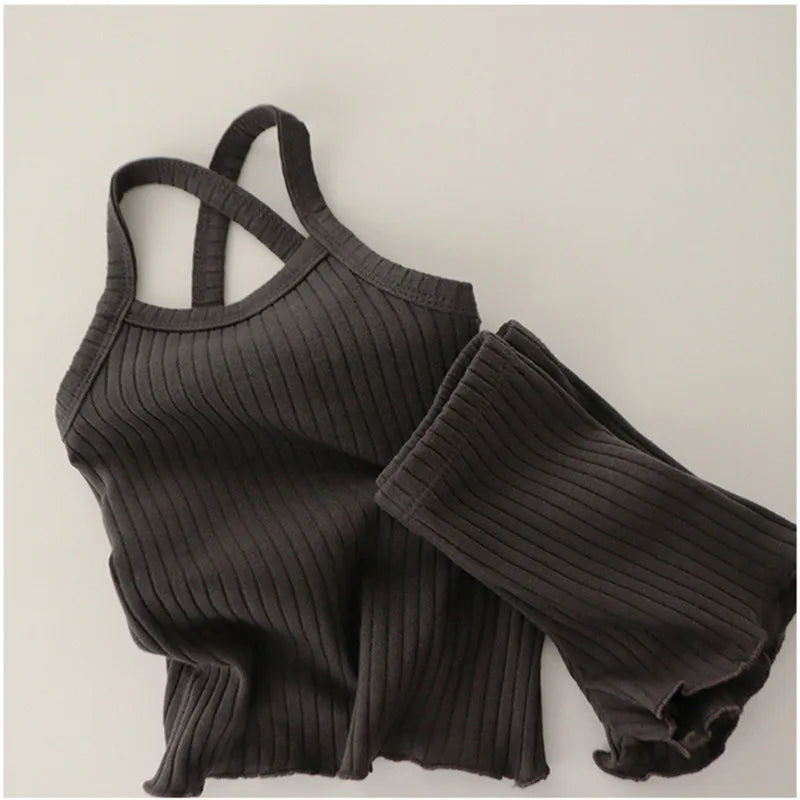 חליפת ריב - אמילי