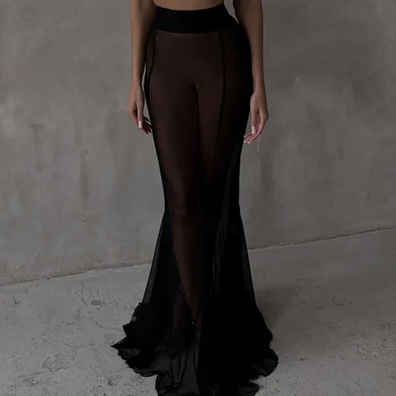 חליפה דגם אלה